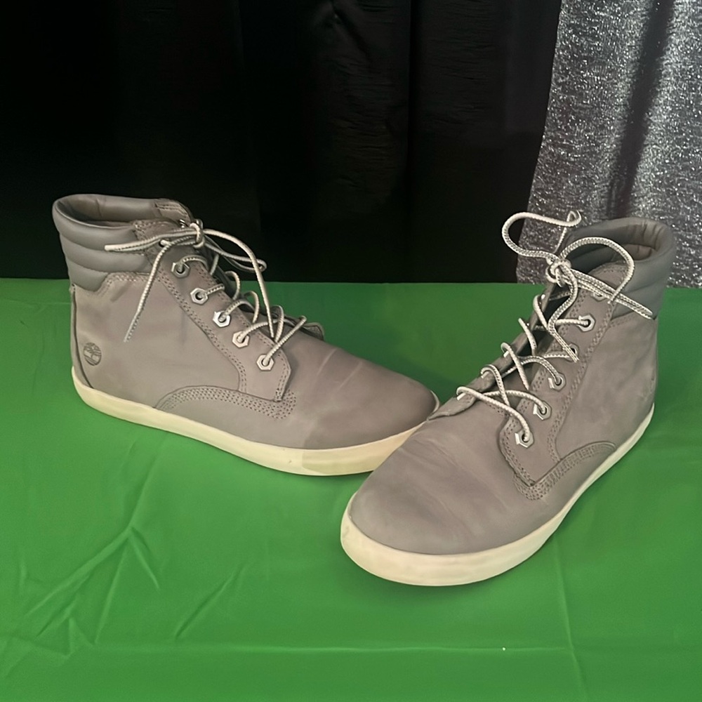 Timberland Dausette Gray Nubuck Leather High Top Ortholite Sneakers Size 7.5